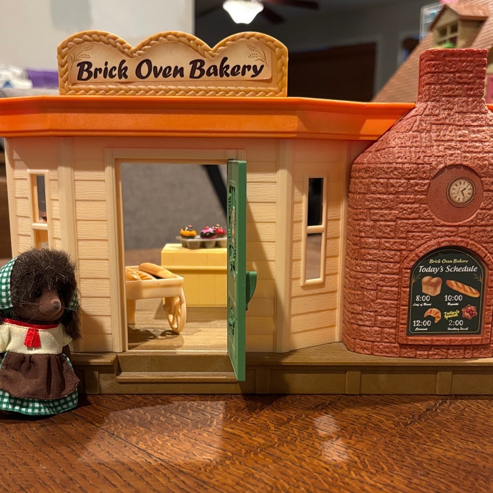 Calico Critter Brick Oven Bakery Playset with accessories